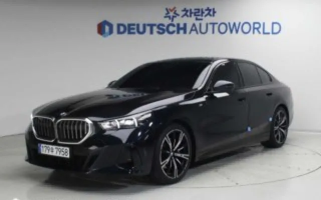 수원중고차사이트추천 5시리즈 (G60) 530i xDrive 매물 사진 14 - 2024/08 25,236km