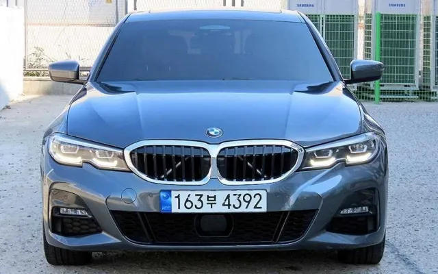 수원중고차사이트추천 3시리즈 (G20) 320i M 스포츠 매물 사진 8 - 2022/05 82,463km