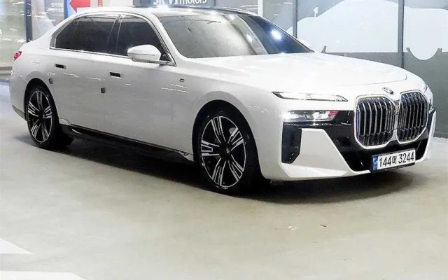 수원중고차사이트추천 7시리즈 (G70) 750e xDrive M 스포츠 매물 사진 2 - 2023/06 74,188km